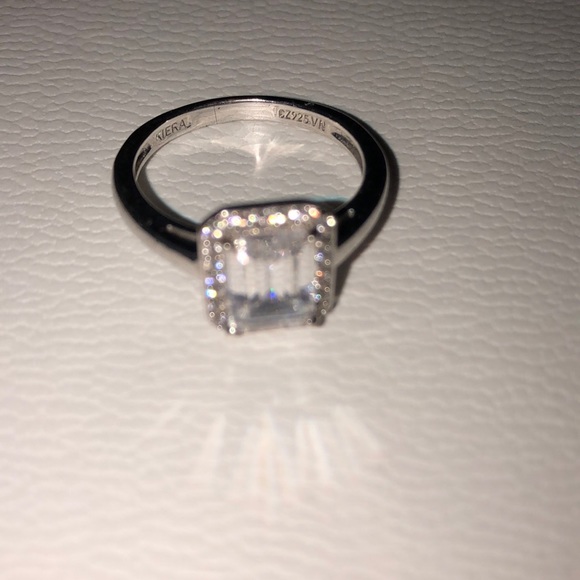 ❌SOLD❌Sterling Silver Ring - Picture 2 of 3